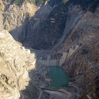 Artvin’in Çoruh Vadisi baştan başa barajlarla donatılıyor, bütün akarsular hidroelektrik üretimi için değerlendiriliyor.