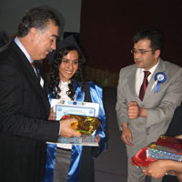 Vali Kerem Al, öğrencilere mezuniyet belgelerini verdi