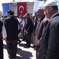 Türk Dünyası Parkı'nda devam eden haftaya halk yoğun ilgi gösteriyor