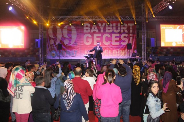 İstanbul'da bir Bayburt klasiği: Kurtuluş Gecesi