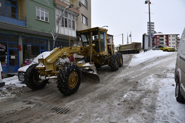 Doğu Karadeniz'de kar mücadelesi