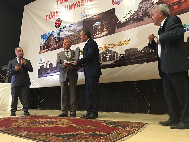TÜRKSAV 22. Türk Dünyasına Hizmet Ödülleri verildi