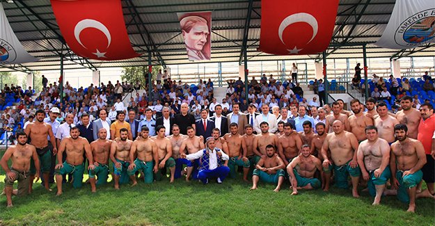62. Zengibar Karakucak Güreş ve Kültür Festivali yapıldı