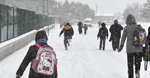 Valilik duyurdu: Bayburt'ta okullara kar arası!