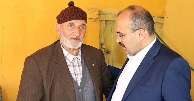 Şehit Fatih Kostik'in ailesine bayram ziyareti