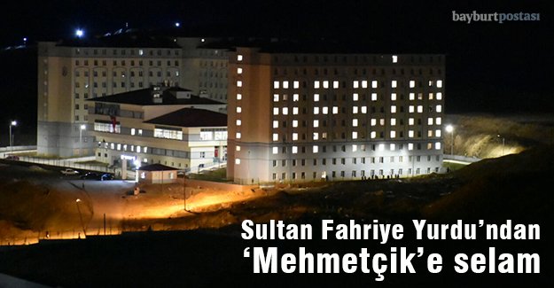Bayburt Üniversitesi'nden 'Mehmetçik'e ışıklı destek