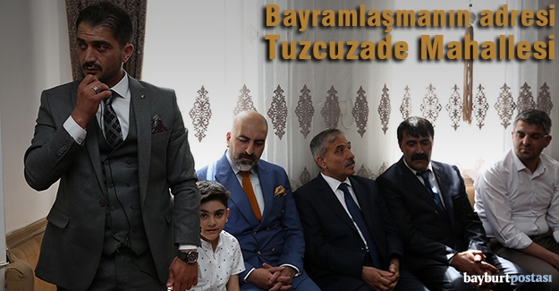 Geleneksel bayramlaşma Tuzcuzade Mahallesi'ndeydi