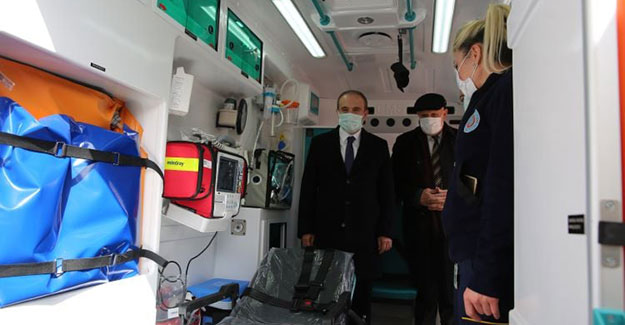 Bayburt'ta 5 Yeni Ambulans Hizmete Girdi