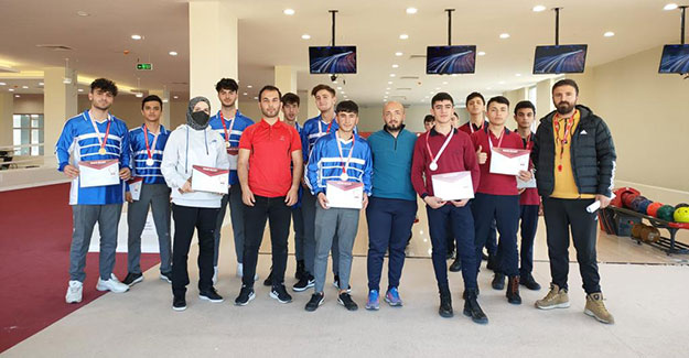 Bayburt Üniversitesi ‘Genç Erkekler Bowling Müsabakaları’na Ev Sahipliği Yaptı