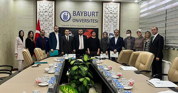 Bayburt Üniversitesi'nde düzenlenen kurslar tamamlandı