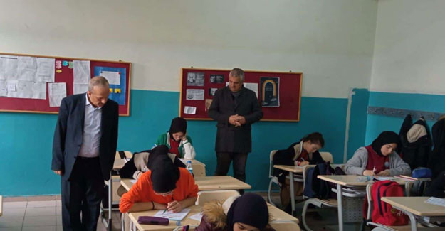 Bayburt'ta ortaokul ve lise öğrencilerine ölçme, değerlendirme sınavları
