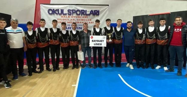 Bayburt Lisesi Gençler Halk Oyunları Ekibi Türkiye Finallerinde