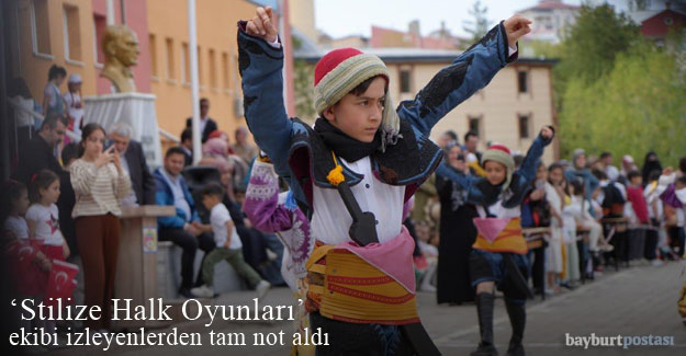 Şehit Nevzat Kaya İlkokulu'nun 'Stilize Halk Oyunları' ekibi tam not aldı