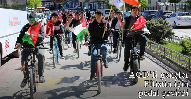 Bayburt'ta AGD'li gençler Filistin için pedal çevirdi