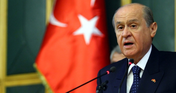Bahçeli, teşkilatına genelge gönderdi: “Bölücülük, AKP'yi tutsak aldı“