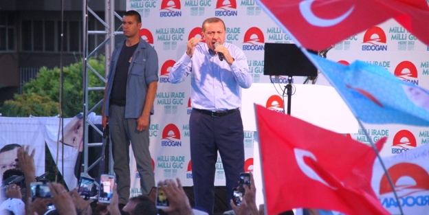 Erdoğan'dan, İhsanoğlu'na 'nankörlük' suçlaması