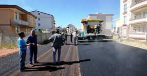 Bayburt'ta asfalt çalışmaları devam ediyor