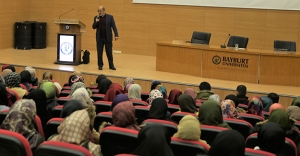 İlahiyat Fakültesinden 'Sünneti Anlamak' konferansı