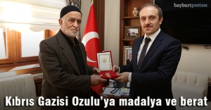 Kıbrıs Gazisi Ozulu'ya madalya ve beratı verildi