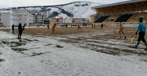 Futbola da kar engeli, Bayburt Özel İdarespor'un maçı ertelendi!