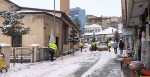 Bayburt Belediyesi'nin karla mücadelesi