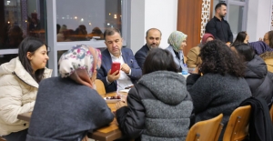Vali Mustafa Eldivan öğrencilerle iftar açtı