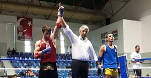 Hüseyin Saka Muaythai Türkiye Şampiyonu