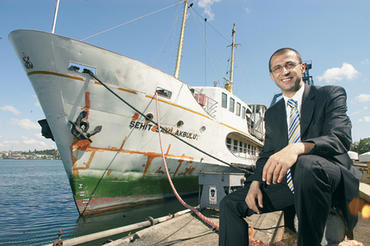 İstanbul Deniz Otobüsleri Genel Müdürü ve Uluslararası Feribot Taşımacıları Birliği Başkanı Ahmet Paksoy